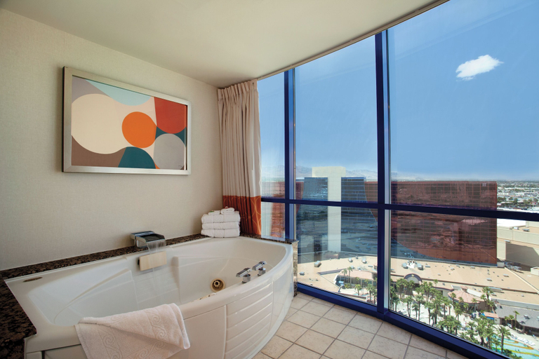 Bathroom 4, Masquerade Tower at Rio Hotel & Casino, Clark