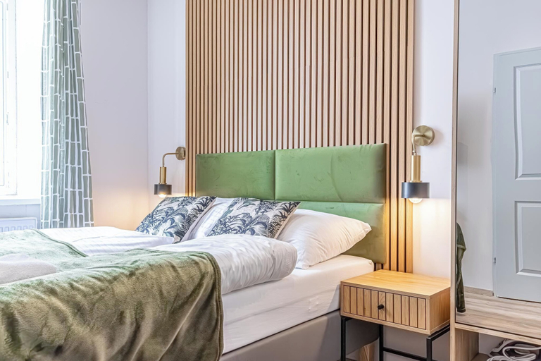 Room 3, 4BR Apartment for Groups Near Stadthalle, Wien