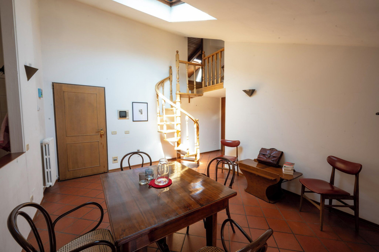 Living area 4, Defstero Asteri, Reggio Nell'Emilia