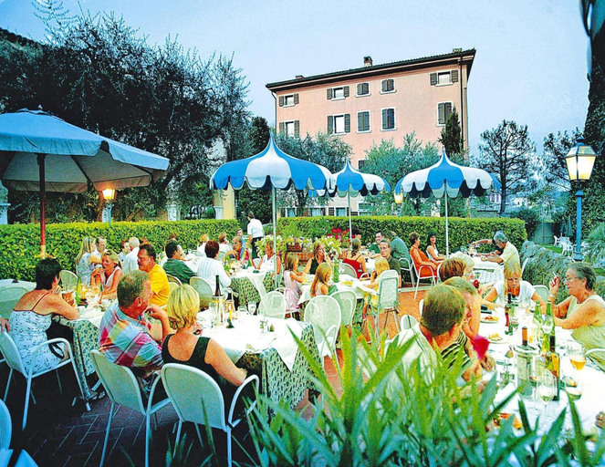 Outdoor dining 1, Residence La Filanda in Costermano, Verona