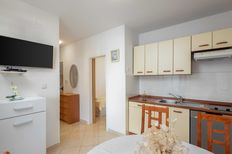 Private kitchen 5, Apartments Bella Vista, Marina