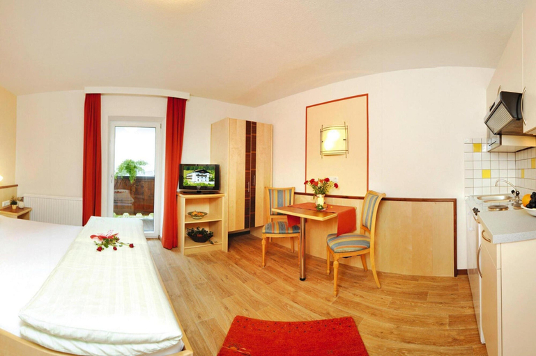 Bedroom 4, Apartment in Ischgl With a Balcony, Landeck