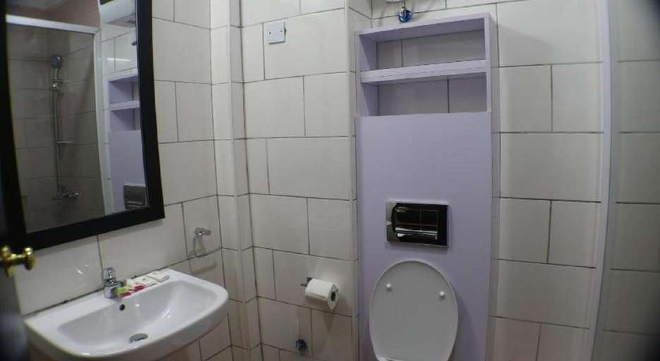 Bathroom 3, Forever Hotel & Suites, Owerri Municipal