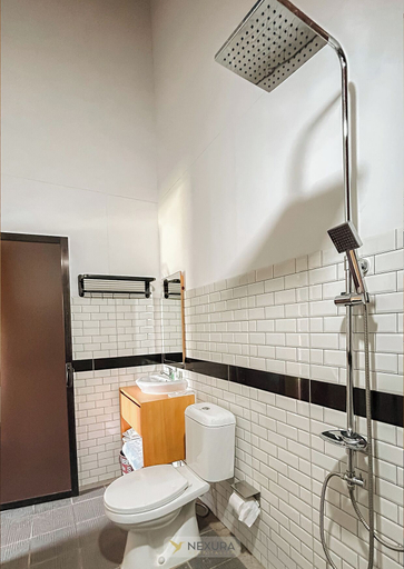 Bathroom 4, The Kotenang, Wonosobo