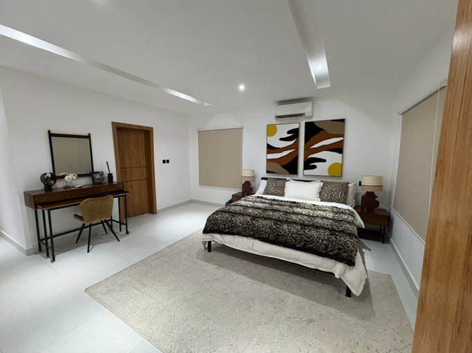 Room 2, The Luminal Residence, Eti-Osa