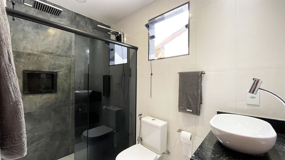 Bathroom 3, The Férias Loft confortável c cozinha, Armação dos Búzios
