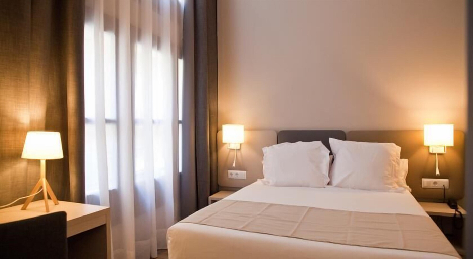 Bedroom 2, May Ramblas Hotel, Barcelona