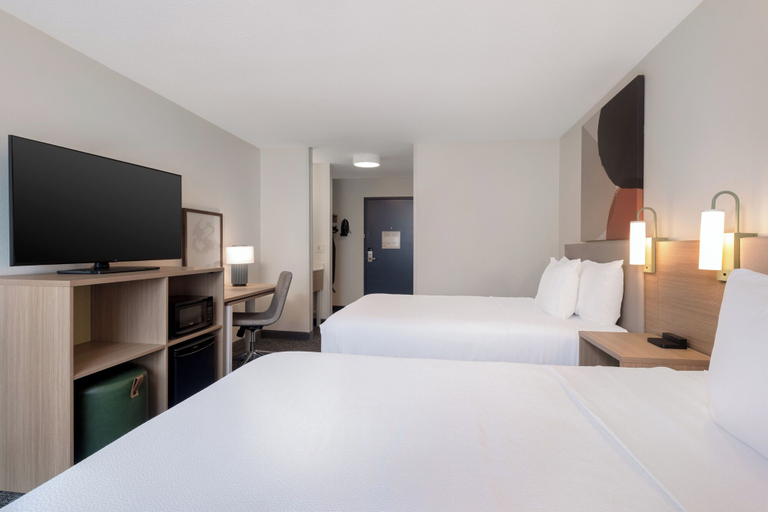 Bedroom 2, Spark by Hilton Springfield Eugene, Lane