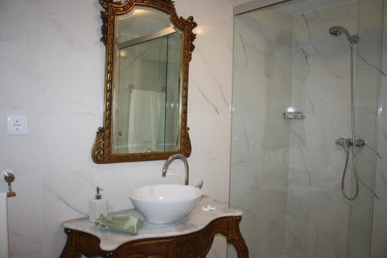 Bathroom 4, Casa Manuel Espregueira E Oliveira, Viana do Castelo