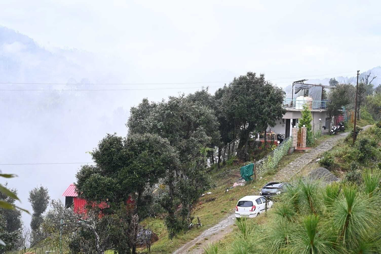 City view from property 3, Sanskriti Homestay & Cottage, Nainital