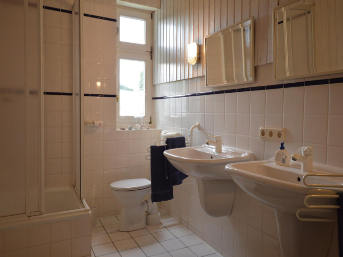 Bathroom 4, Neuendorf Elegant Nature Stay, Eifelkreis Bitburg-Prüm