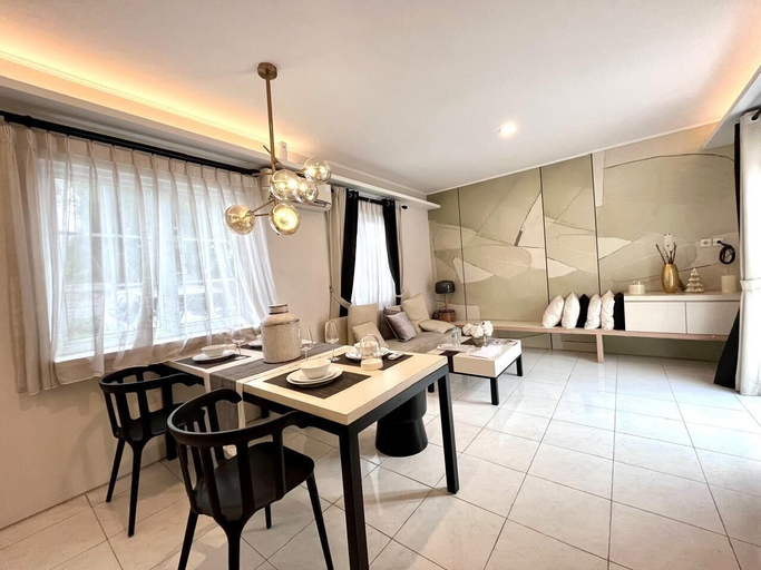 Interior 2, Suite Room by Echa at Alesha House, South Tangerang