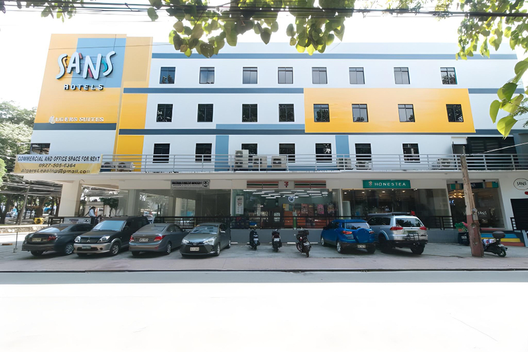 Exterior & Views, Algers Suites Bayan-Bayanan Marikina City, Marikina