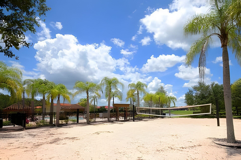 Sport court 3, Bella Vida Cozy 3bd/3ba King Bed Private Pool, Osceola
