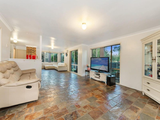 Room 5, Metawise Cozy Family Room3 in Shared Home Free Parking, Baulkham Hills - Central