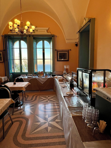 Food & Drinks 4, Villa Raffaella, Lecce
