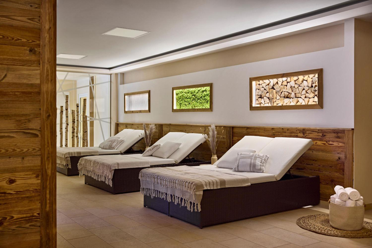 Bedroom 3, Dorint MARC AUREL Spa & Golf Resort, Kelheim