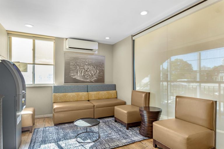 Others 5, Best Western Jamaica Inn, New York