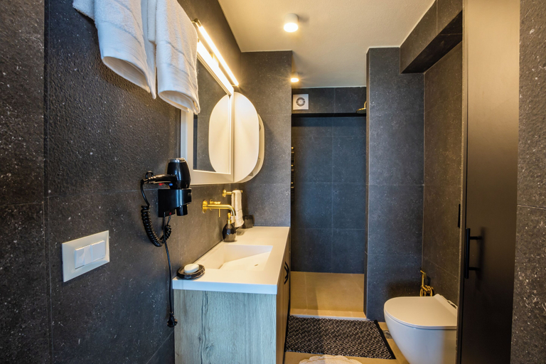 Bathroom 3, Vala Luxury Villa A, South Aegean