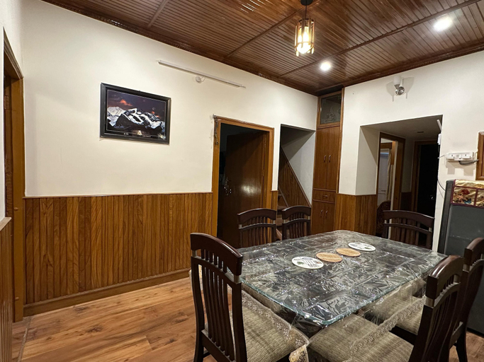 Dining room 4, Mountain Retreat Nainital, Nainital