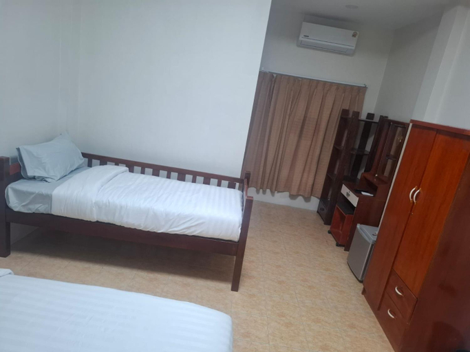 Bedroom 2, Patong Apartments, Pulau Phuket