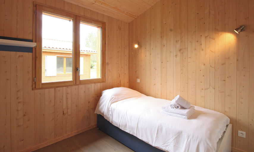 Bedroom 4, Les Chalets du Lac de Montréjeau, Haute-Garonne