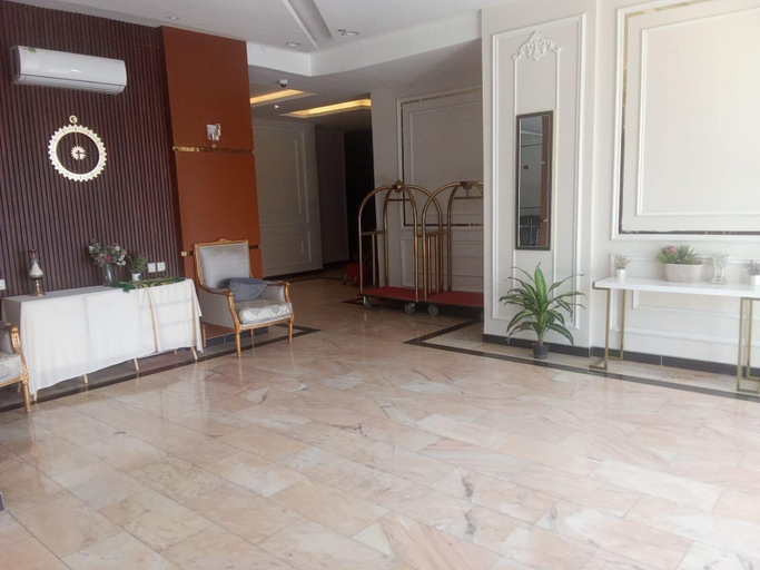 Restaurant 4, Ivana Hotel Suites
