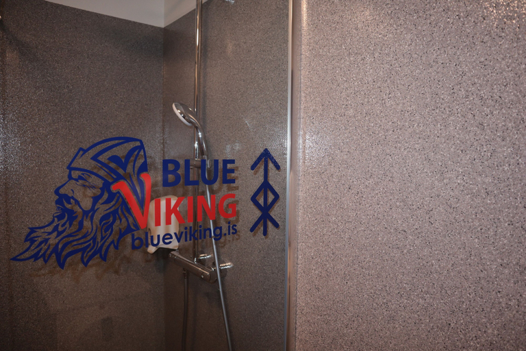 Bathroom 3, Blue Viking Studios, Reykjanesbær