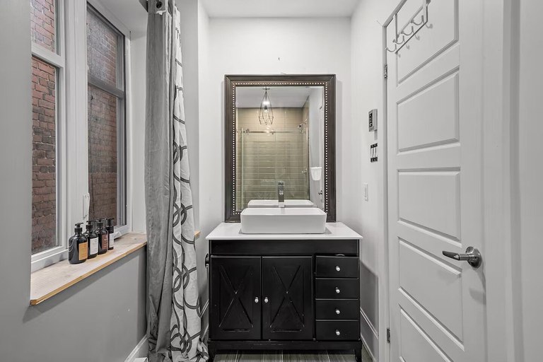 Bathroom 2, AirStay-Bishop, Montréal