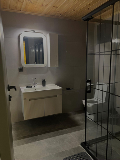 Bathroom, Meşe Bungalov, Merkez