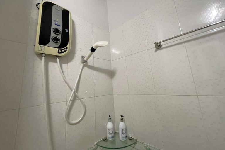 Bathroom 4, Hung Anh Hotel, Tân Bình