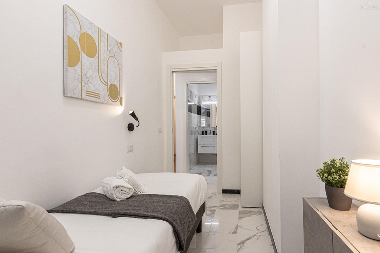 Bedroom 2, Rental in Rome Germanico Apartment, Roma