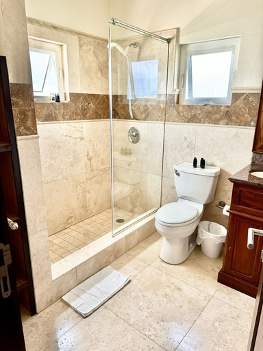 Bathroom 4, West End Bay Condos