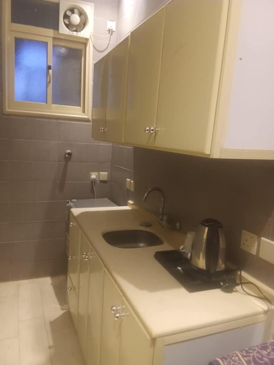 Private kitchen, Ivana Hotel Suites