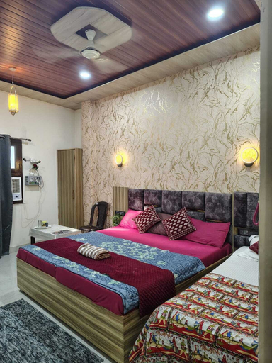 Bedroom 1, Kashiyana Stay, Varanasi