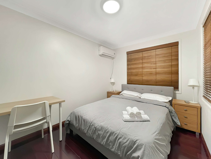 Room 3, Metawise Cozy Family Room3 in Shared Home Free Parking, Baulkham Hills - Central