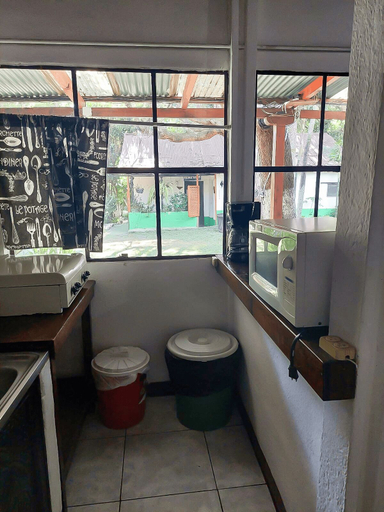Bathroom 3, El Aguacatal, Panajachel