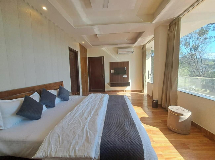 Room 3, Castle Inn Homestay, Dehradun