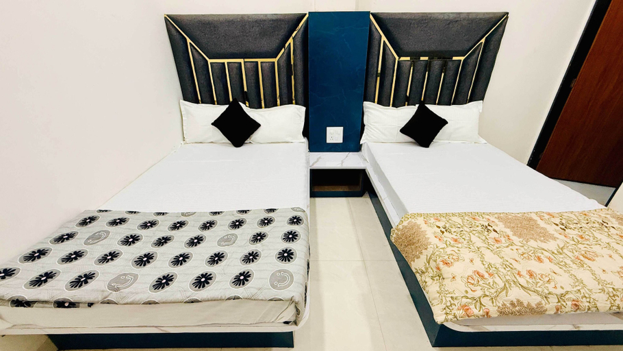 Room 3, Rukmani Palace, East Nimar