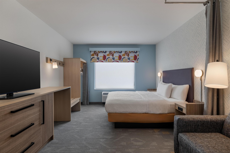 Bedroom 4, Home2 Suites By Hilton Ames, Story