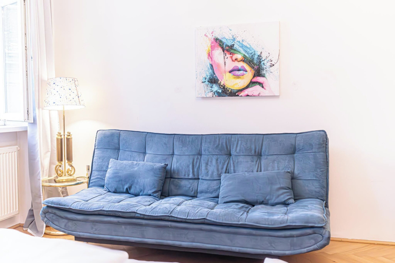 Room 2, Simple 2 Bedroom Apartment with WiFi, Wien