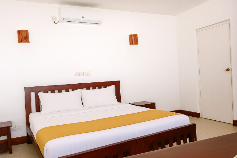 Bedroom 5, Bansri Villa - Mount Lavinia, Dehiwala-Mount Lavinia