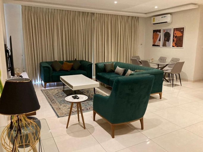 Living area, 233Luxuryrentals at Stella Place, Accra
