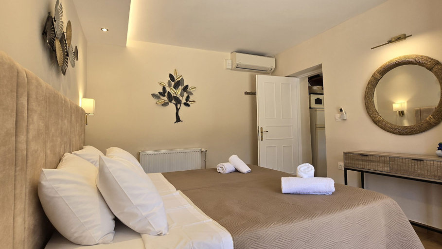 Bedroom 3, Villa Bacchus, Ionian Islands