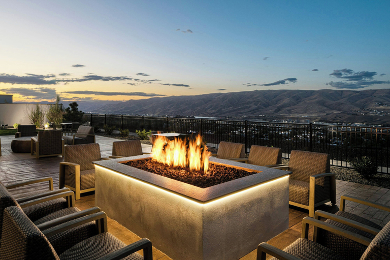 Food & Drinks 4, Courtyard by Marriott Lewiston, Nez Perce