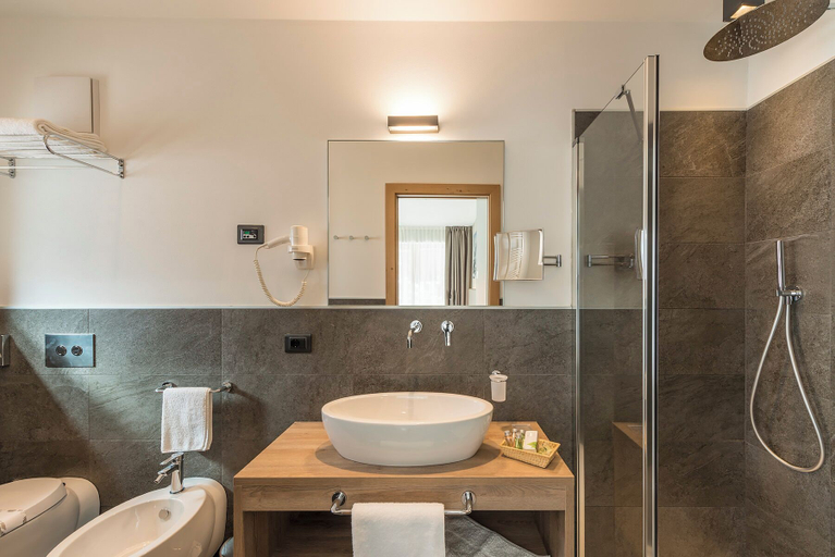 Bathroom 2, Chalet Aster, Trento