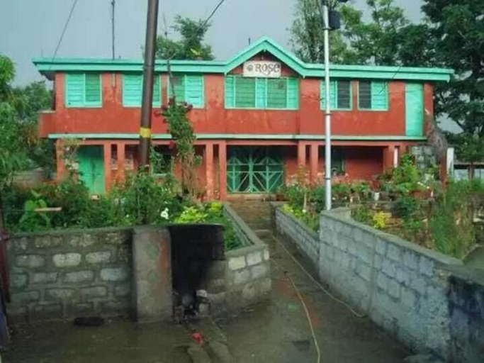Front of property 4, Rose Home Stay, Bageshwar