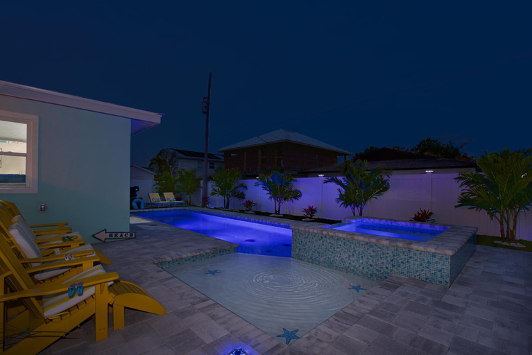 Sport & Beauty 5, Coconut Villa, Lee