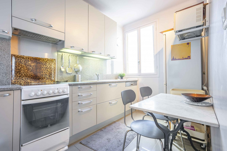 Room 2, Le Moli re in Cannes, Alpes-Maritimes