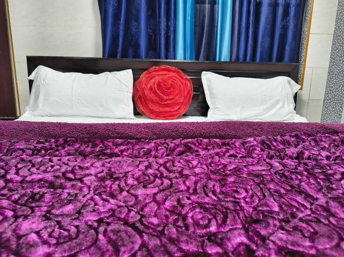 Room 4, Nirmal Cottage, Erode